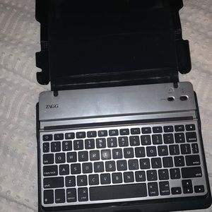 Zagg keyboard for tablet